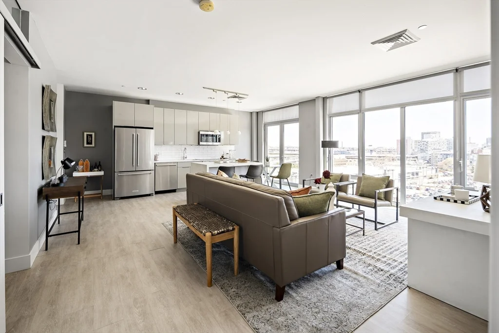 2 bed, 2 bath apartment for rent at 9 Medford St Unit PH10, Inner Belt — photo 11 of 25