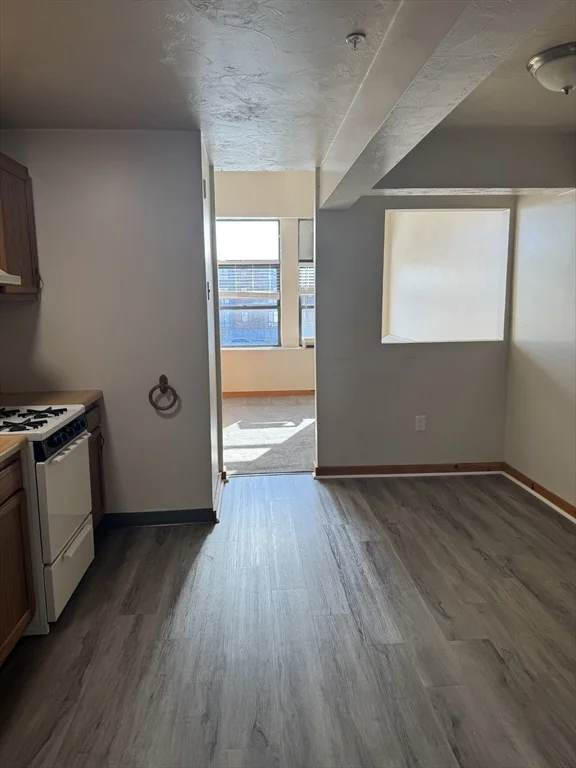 Studio bed, 1 bath apartment for rent at 9 Montello St Unit 8, Brockton — photo 2 of 7