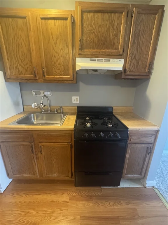 1 bed, 1 bath apartment for rent at 9 Montello Street, Unit 13 Unit 13, Brockton — photo 5 of 9