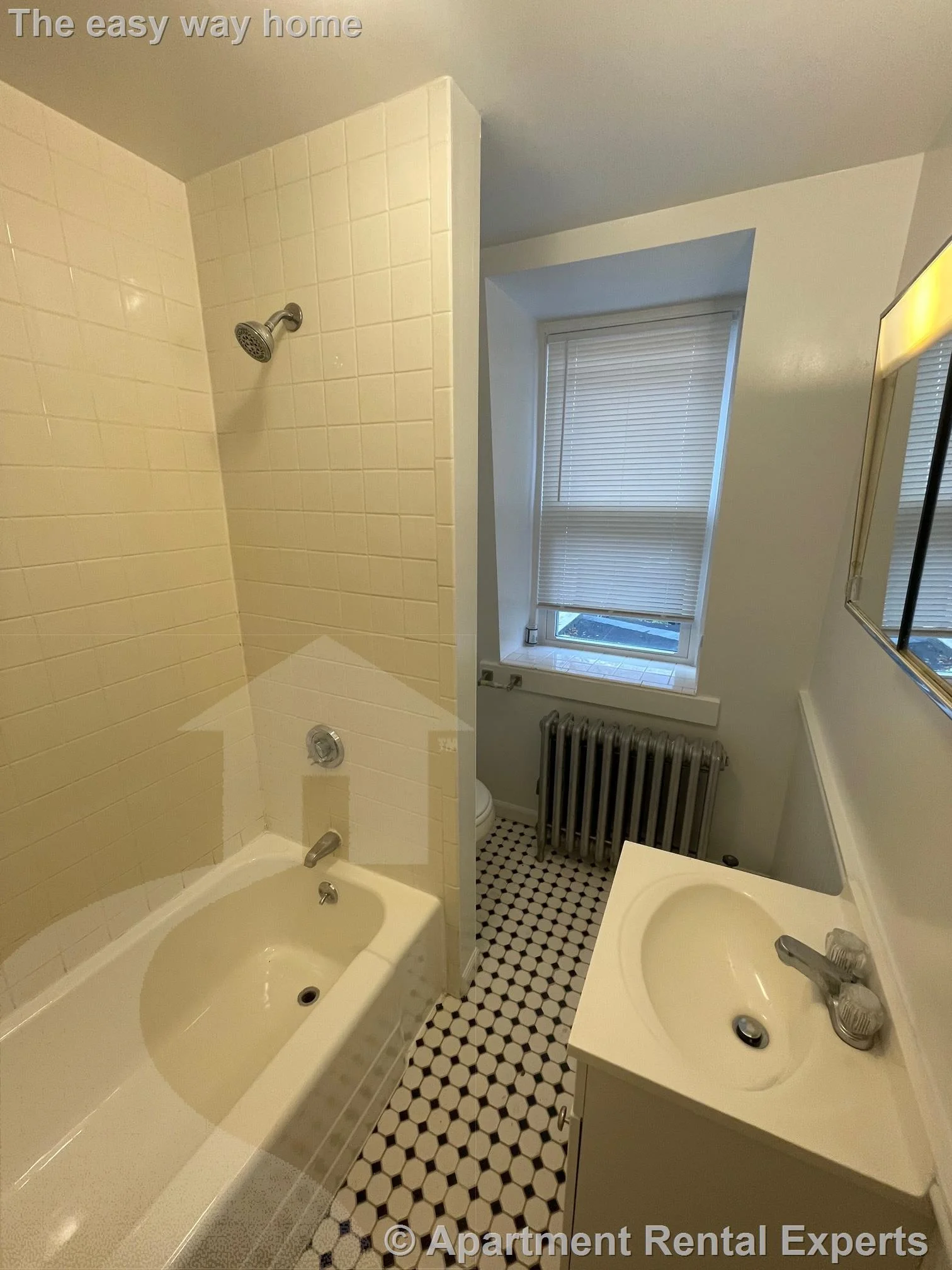1 bed, 1 bath apartment for rent at 9 Moore St Unit 2, Teele Square — photo 7 of 9