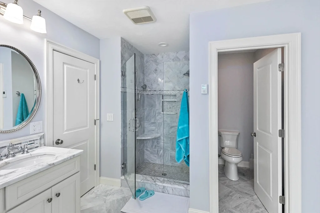 4 bed, 3 bath apartment for rent at 9 Morningside Dr, Shrewsbury — photo 37 of 42