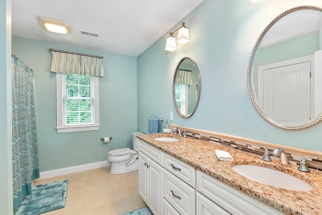 4 bed, 3 bath apartment for rent at 9 Morningside Dr, Shrewsbury — photo 30 of 42