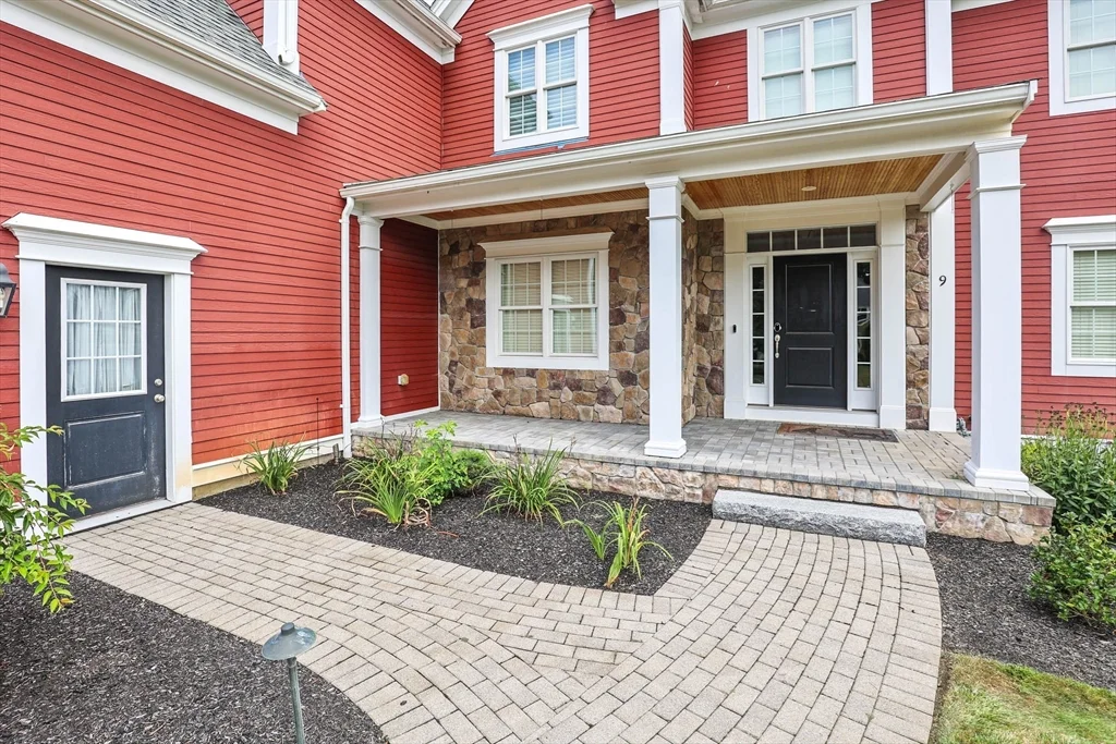 4 bed, 3 bath apartment for rent at 9 Morningside Dr, Shrewsbury — photo 5 of 42