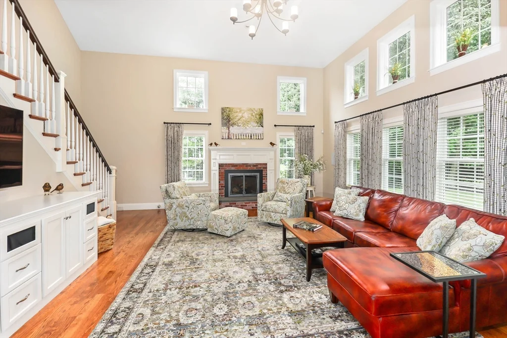 4 bed, 3 bath apartment for rent at 9 Morningside Dr, Shrewsbury — photo 24 of 42