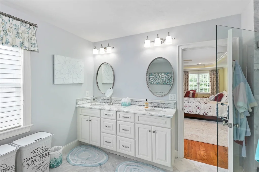 4 bed, 3 bath apartment for rent at 9 Morningside Dr, Shrewsbury — photo 36 of 42