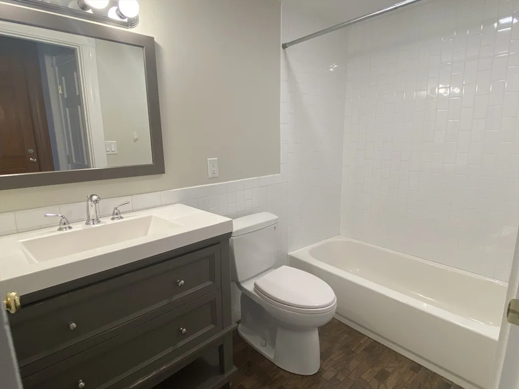 3 bed, 2 bath apartment for rent at 9 Mount Vernon St Unit A, Winchester — photo 16 of 16