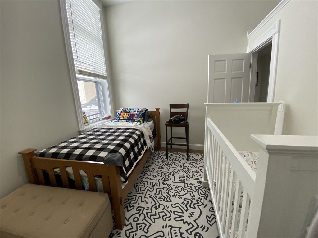 3 bed, 2 bath apartment for rent at 9 Mount Vernon St Unit C, Winchester — photo 14 of 19