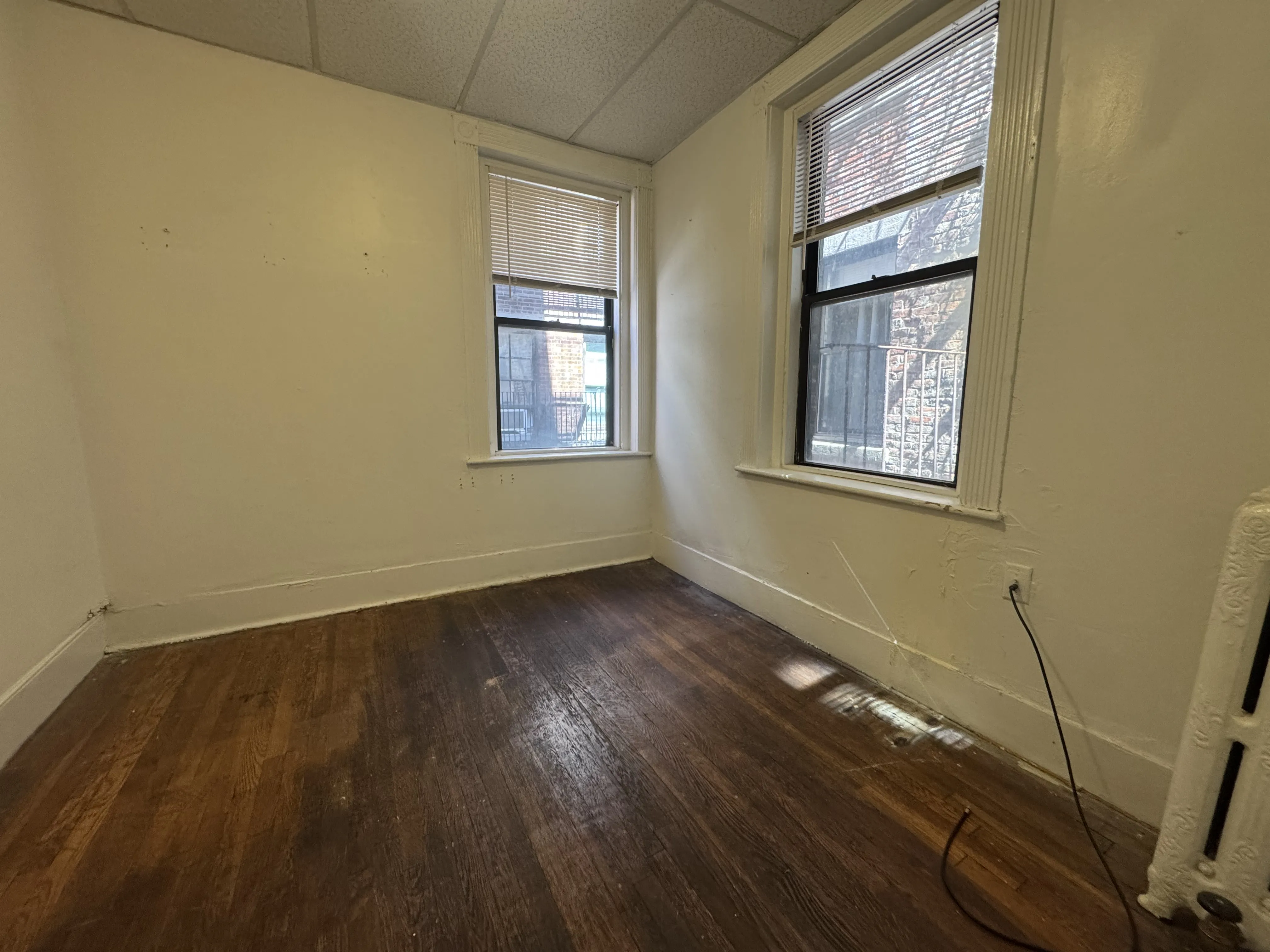 2 bed, 1 bath apartment for rent at 9 Myrtle St Unit 4, Beacon Hill — photo 3 of 9
