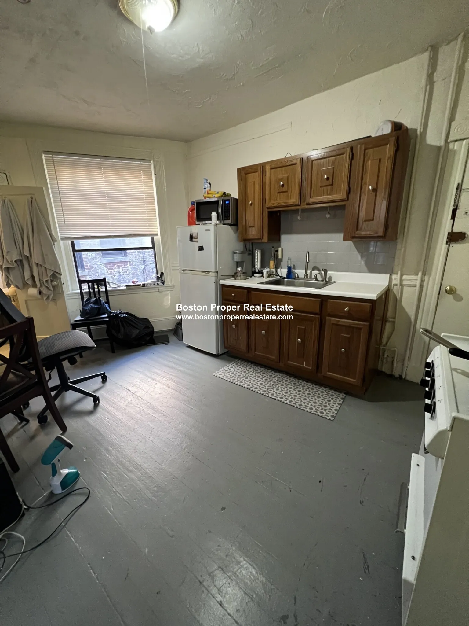 2 bed, 1 bath apartment for rent at 9 Myrtle St Unit 8, Beacon Hill