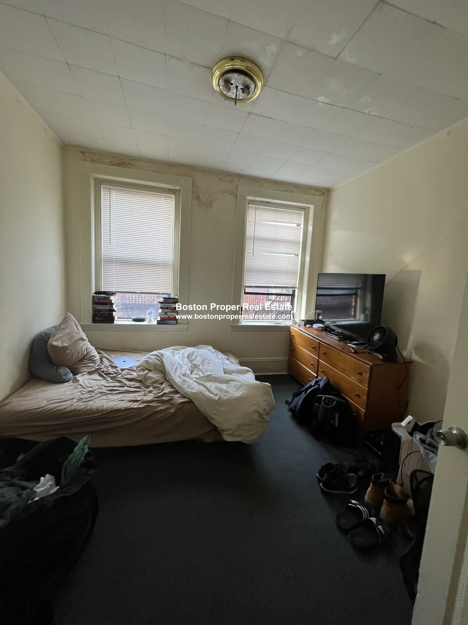 2 bed, 1 bath apartment for rent at 9 Myrtle St Unit 8, Beacon Hill — photo 3 of 6