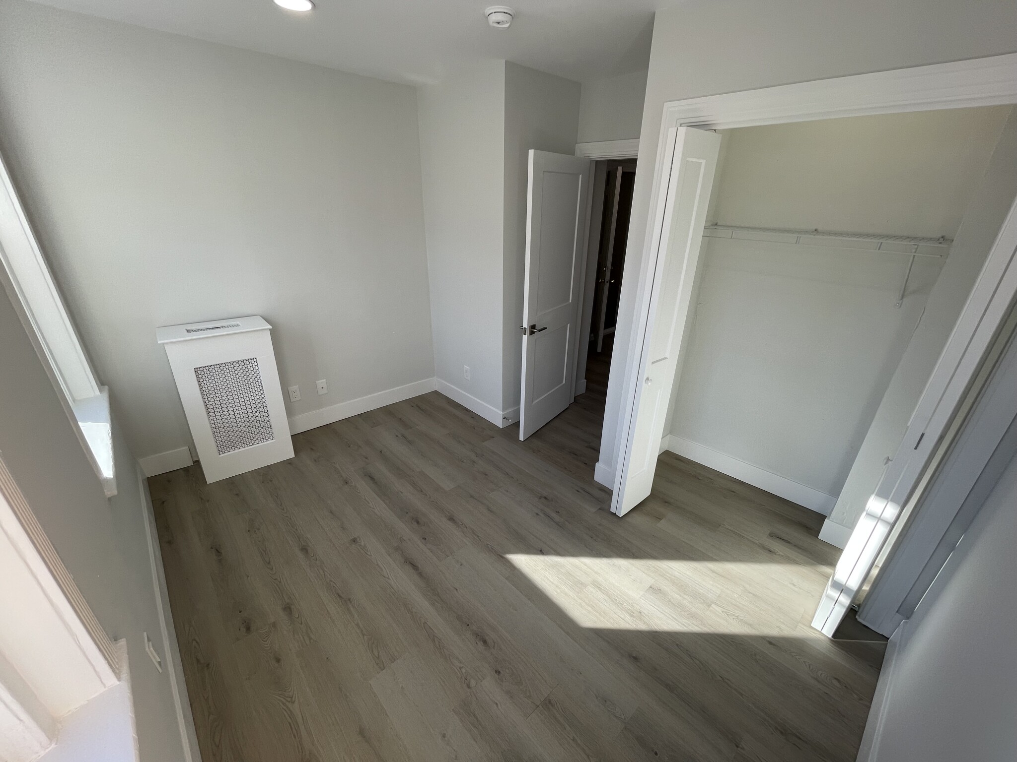 2 bed, 1 bath apartment for rent at 9 Myrtle St Unit 9, Beacon Hill — photo 10 of 10
