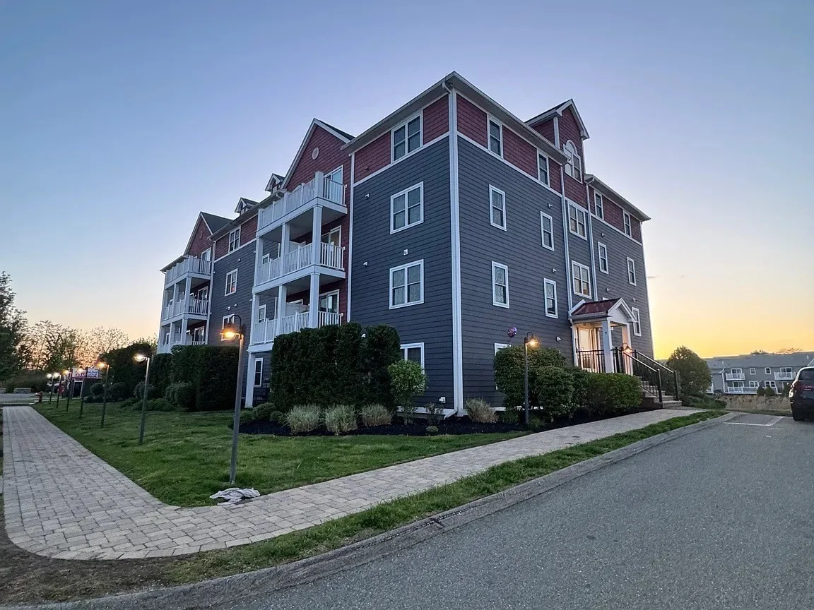 Studio bed, 1 bath apartment for rent at 9 Needhams Landing Rd Unit 104, Lynn — photo 9 of 10