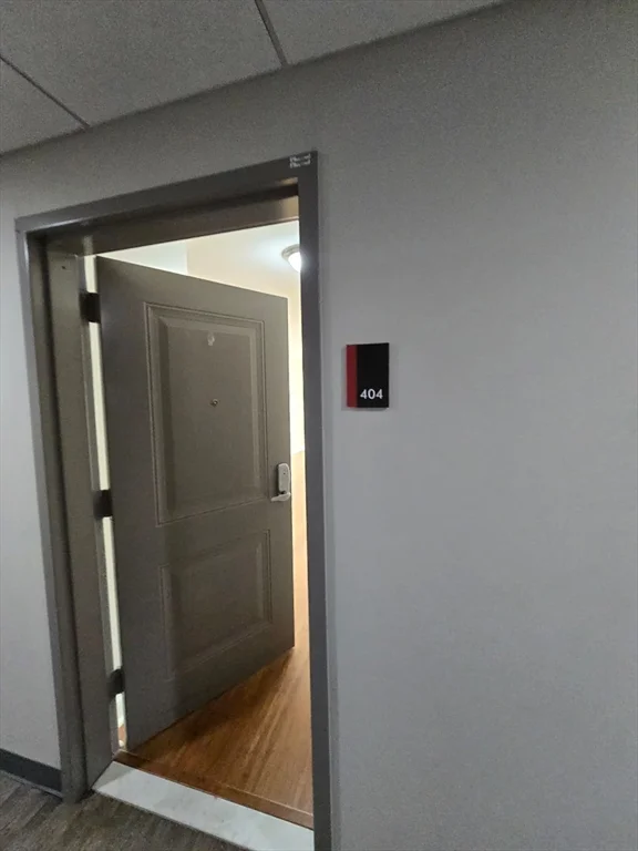 1 bed, 1 bath apartment for rent at 9 Needhams Landing Rd Unit 404, Lynn — photo 19 of 20