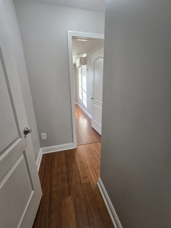 1 bed, 1 bath apartment for rent at 9 Needhams Landing Rd Unit 404, Lynn — photo 7 of 20