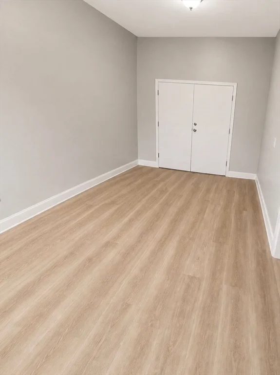 2 bed, 1 bath apartment for rent at 9 Needhams Landing Rd Unit 9A, Lynn — photo 4 of 6