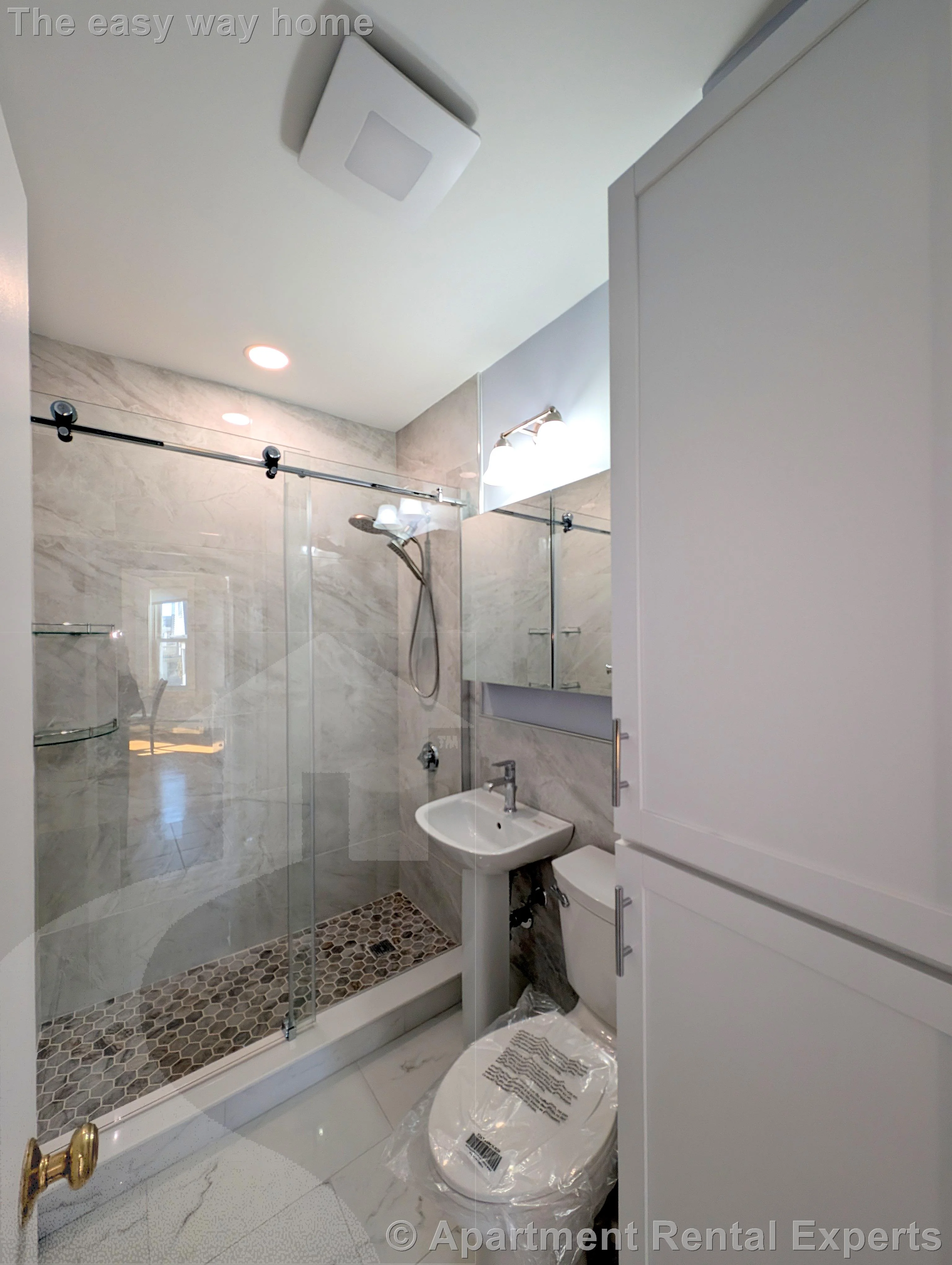 2 bed, 1 bath apartment for rent at 9 New Hampshire Ave Unit 3, East Somerville — photo 8 of 17