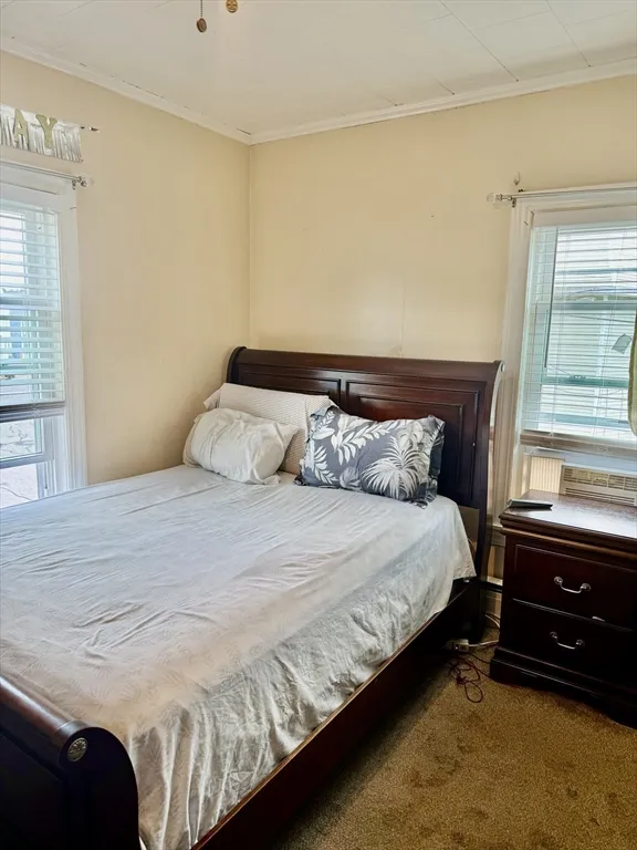 4 bed, 2 bath apartment for rent at 9 Newhall St Unit 1, Lowell — photo 9 of 26