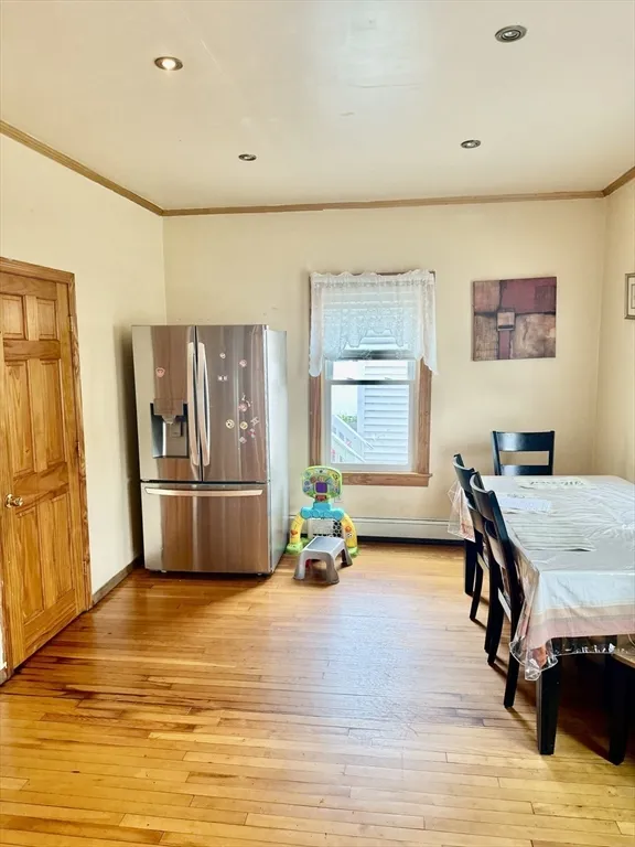 4 bed, 2 bath apartment for rent at 9 Newhall St Unit 1, Lowell — photo 6 of 26