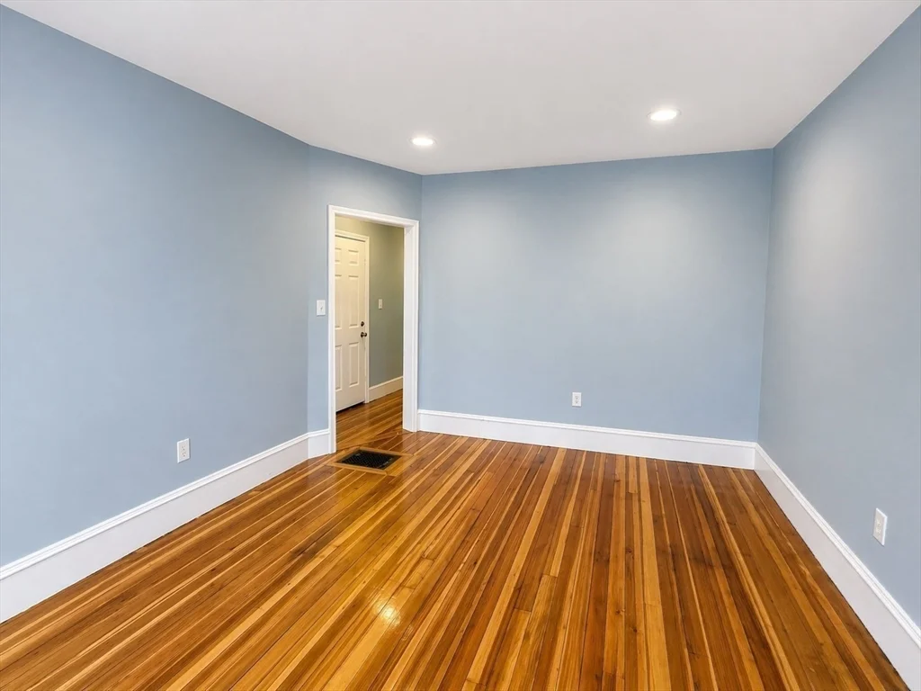 3 bed, 1 bath apartment for rent at 9 Nightingale St Unit 2, Dorchester — photo 7 of 14