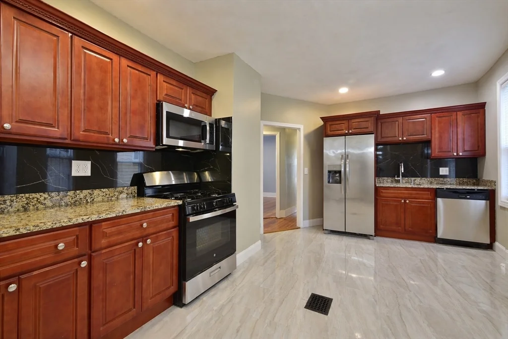 3 bed, 1 bath apartment for rent at 9 Nightingale St Unit 2, Dorchester — photo 3 of 15