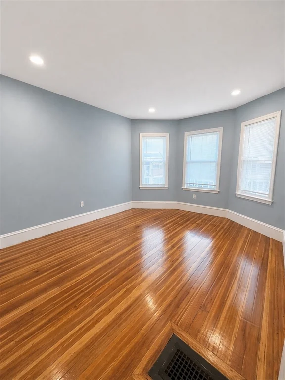 3 bed, 1 bath apartment for rent at 9 Nightingale St Unit 2, Dorchester — photo 4 of 15