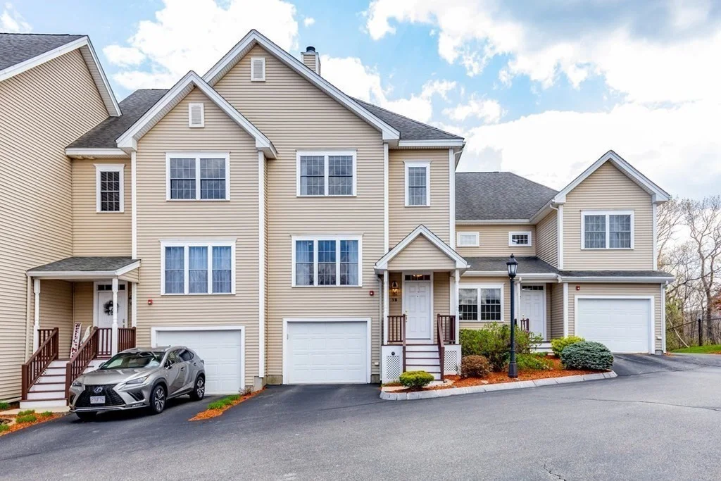 2 bed, 2 bath apartment for rent at 9 Nirvana Dr Unit 3B, Saugus