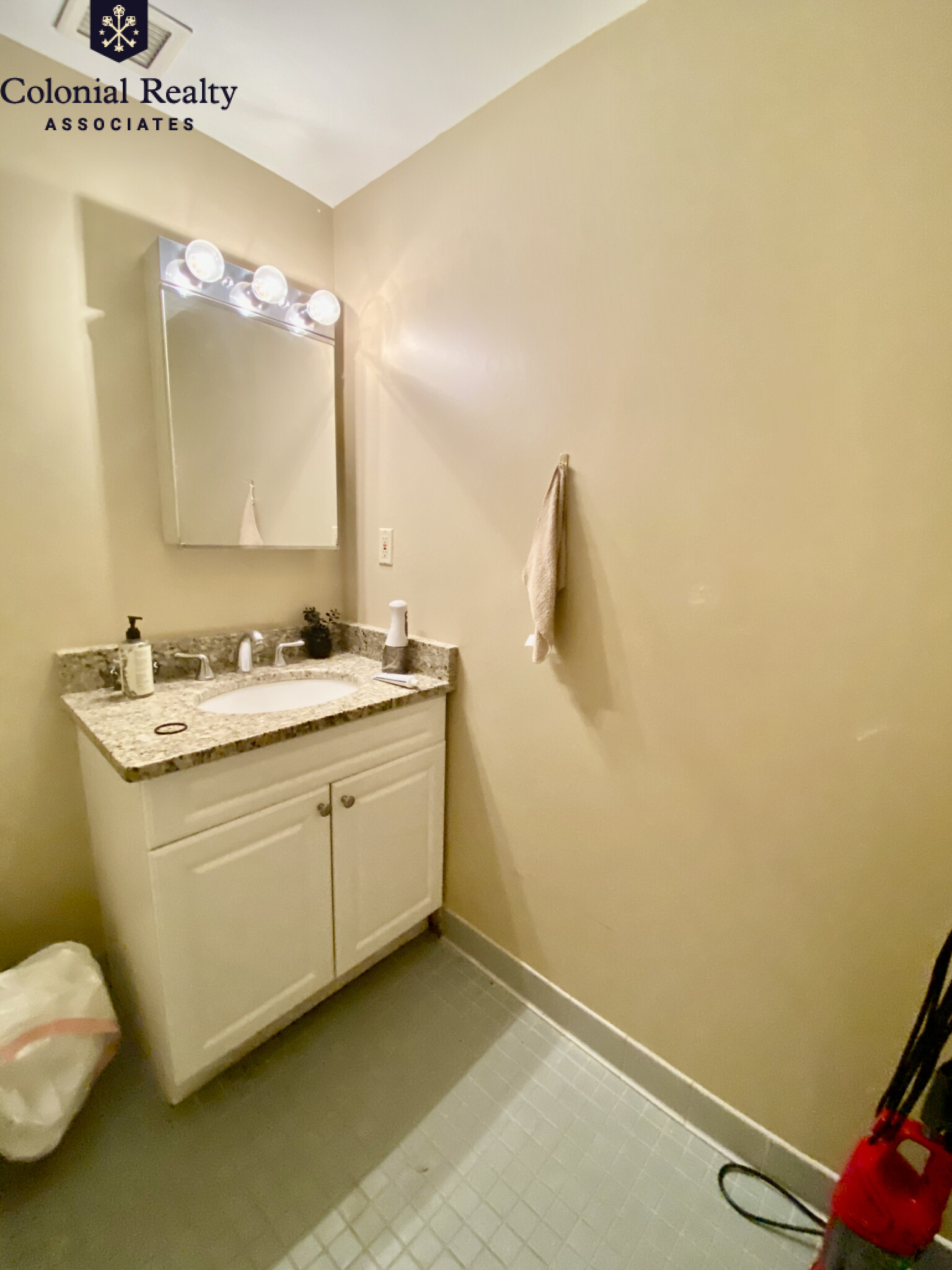 2 bed, 1.5 bath apartment for rent at 9 North Beacon St Unit 11-703, Allston — photo 3 of 9