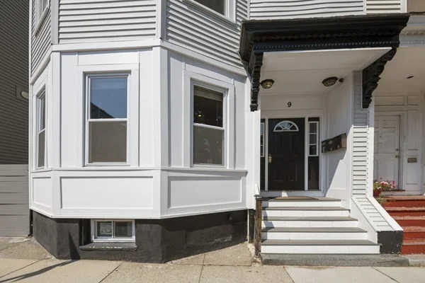 2 bed, 1 bath apartment for rent at 9 O St Unit 1, South Boston — photo 13 of 14