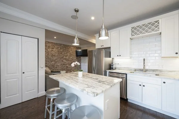 2 bed, 1 bath apartment for rent at 9 O St Unit 1, South Boston — photo 3 of 14