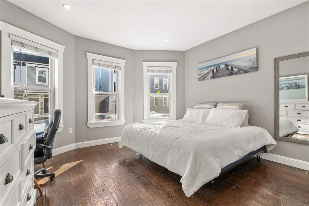 2 bed, 1 bath apartment for rent at 9 O St Unit 1A, South Boston — photo 6 of 19