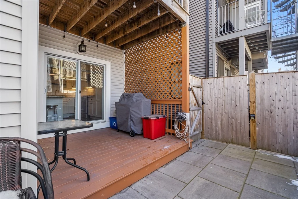 2 bed, 1 bath apartment for rent at 9 O St Unit 1A, South Boston — photo 16 of 19