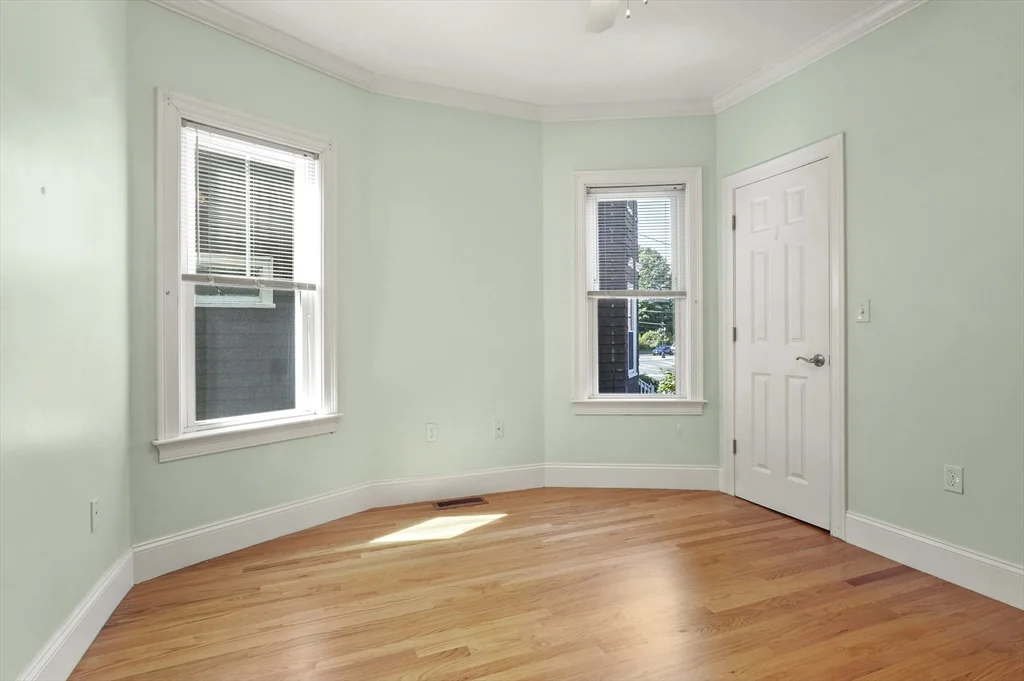 2 bed, 1 bath apartment for rent at 9 Odonnell Sq Unit 1, Dorchester — photo 4 of 25