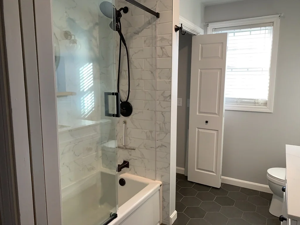 3 bed, 1 bath apartment for rent at 9 Omaha St Unit 9, Fall River — photo 13 of 17