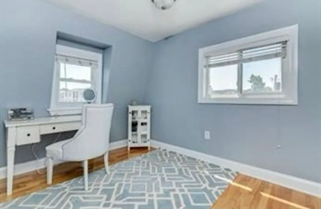 3 bed, 1 bath apartment for rent at 9 P St Unit 3, South Boston — photo 7 of 9