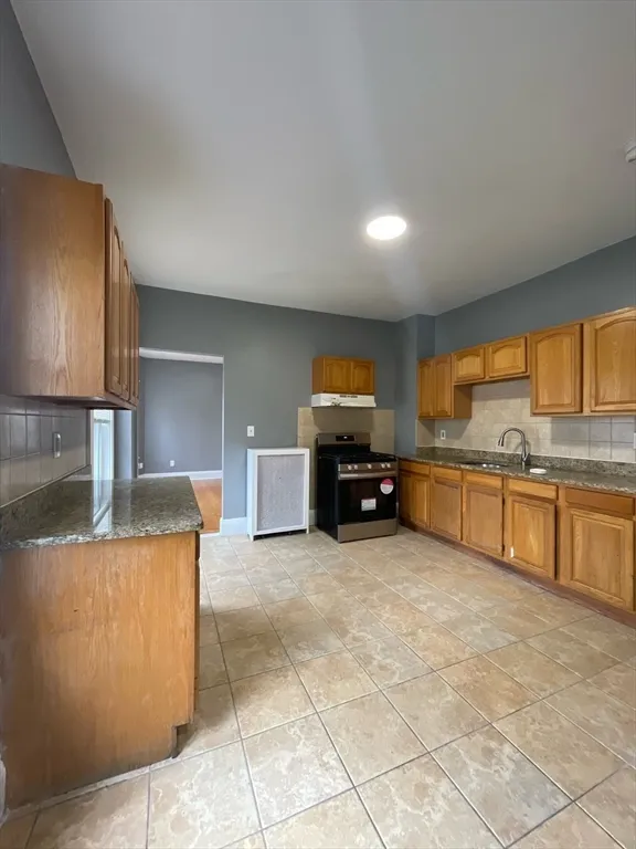 3 bed, 1 bath apartment for rent at 9 Page Unit 2, Dorchester — photo 1 of 6