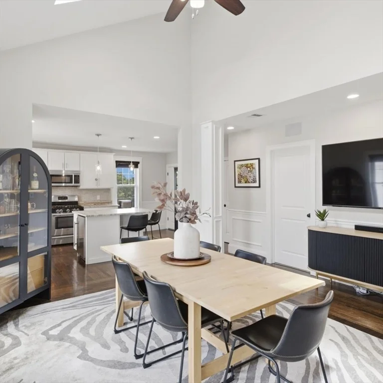 3 bed, 3 bath apartment for rent at 9 Park St Unit 10, Dorchester — photo 18 of 40
