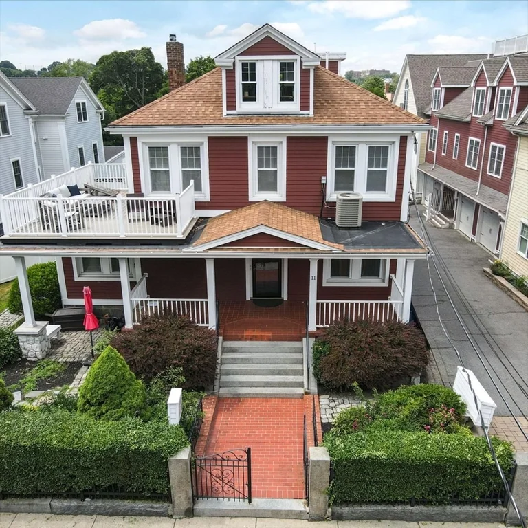 3 bed, 3 bath apartment for rent at 9 Park St Unit 10, Dorchester — photo 39 of 40