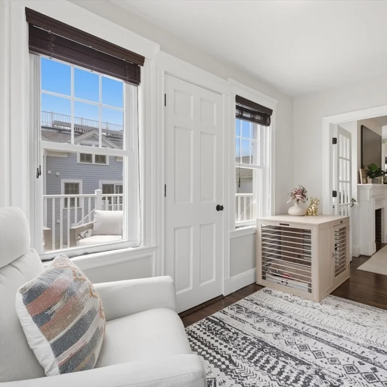 3 bed, 3 bath apartment for rent at 9 Park St Unit 10, Dorchester — photo 11 of 40