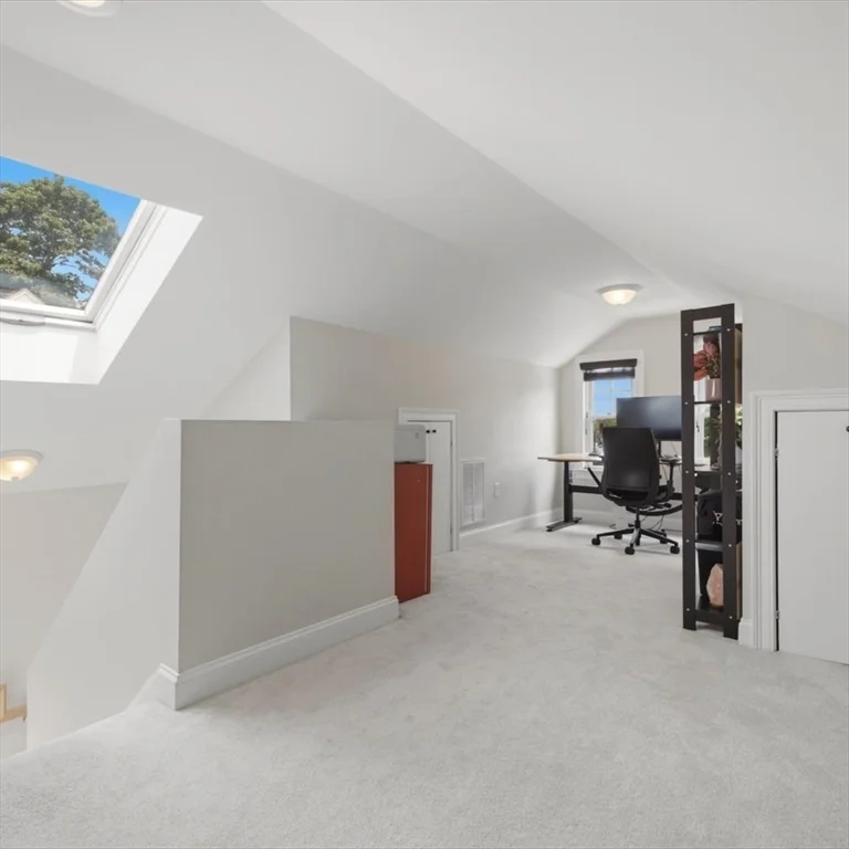 3 bed, 3 bath apartment for rent at 9 Park St Unit 10, Dorchester — photo 28 of 40