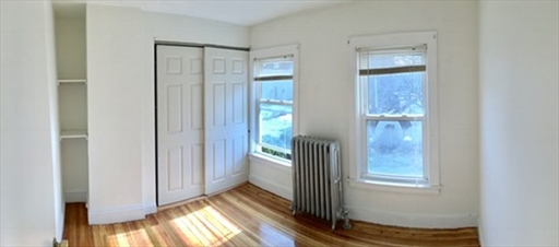 2 bed, 1 bath apartment for rent at 9 Park St Unit 2, Hyde Park — photo 4 of 10