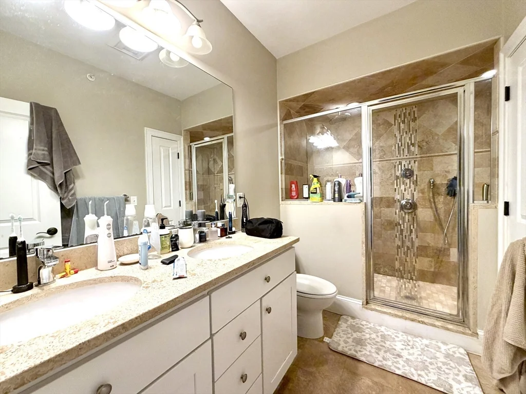 2 bed, 1 bath apartment for rent at 9 Park St Unit 4, Dorchester — photo 10 of 21