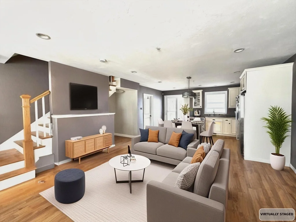 2 bed, 1 bath apartment for rent at 9 Park St Unit 4, Dorchester — photo 1 of 21