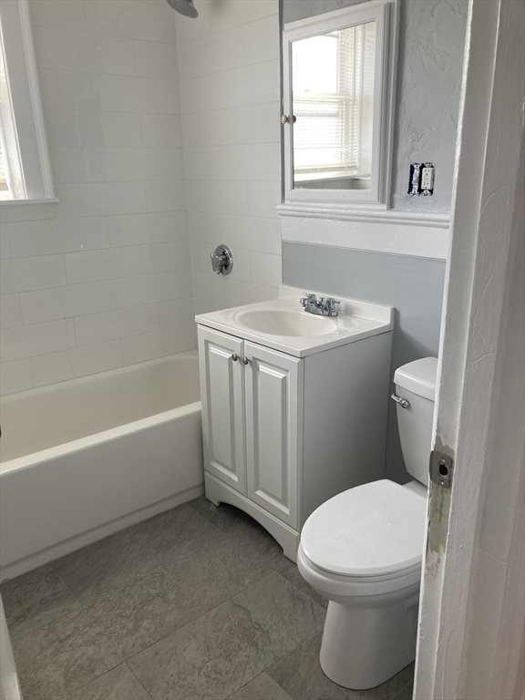 2 bed, 1 bath apartment for rent at 9 Park Vale Ave Unit 12, Brighton — photo 6 of 9