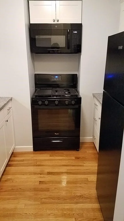 2 bed, 1 bath apartment for rent at 9 Park Vale Ave Unit 2, Allston — photo 5 of 21