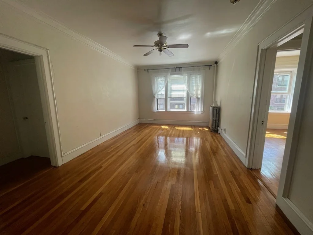 2 bed, 1 bath apartment for rent at 9 Park Vale Ave Unit 8, Allston — photo 2 of 7