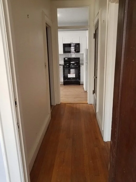1 bed, 1 bath apartment for rent at 9 Park Vale Ave Unit 9, Brighton — photo 10 of 11