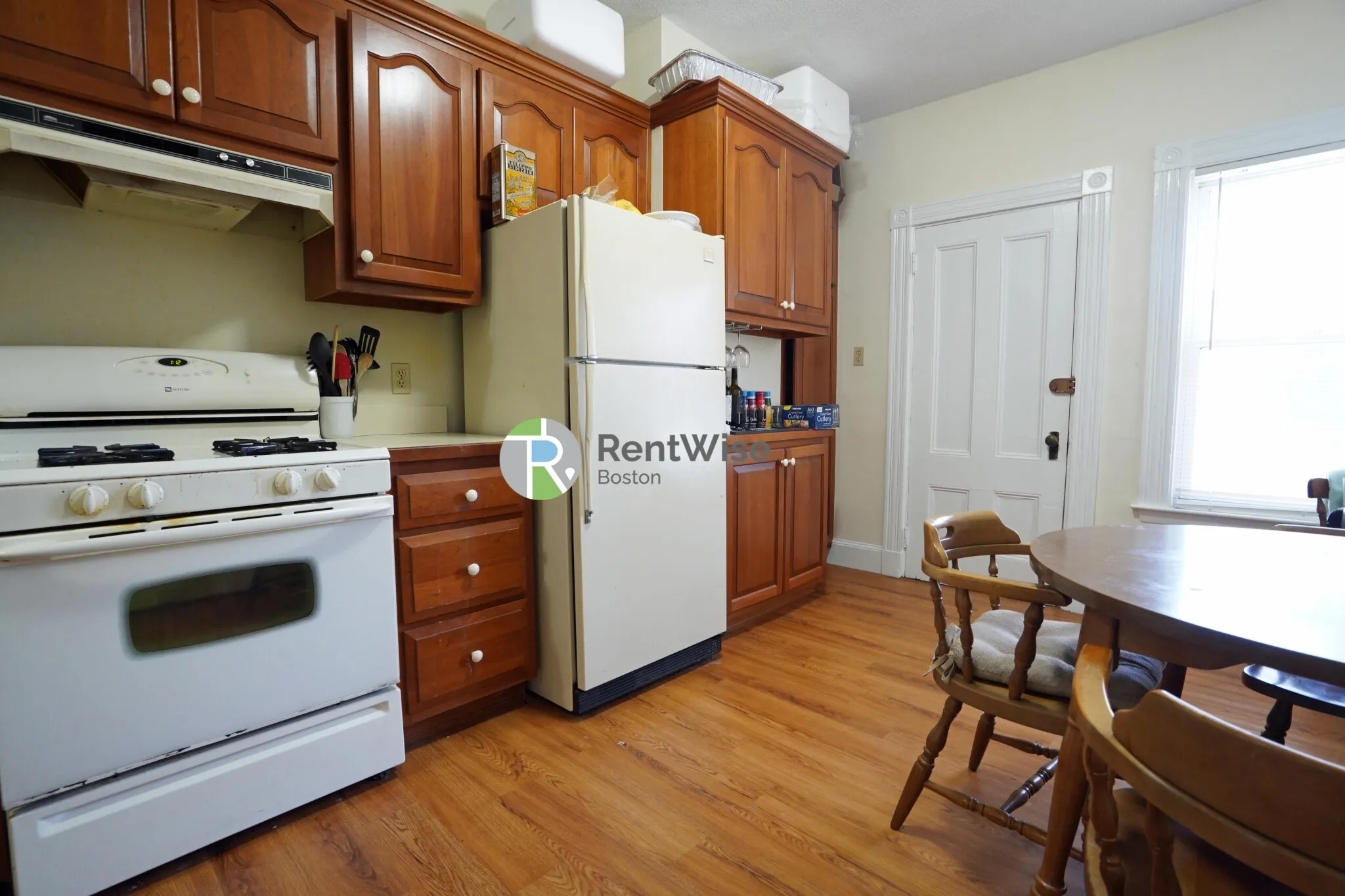 2 bed, 1 bath apartment for rent at 9 Parsons St Unit 1, Brighton — photo 6 of 18