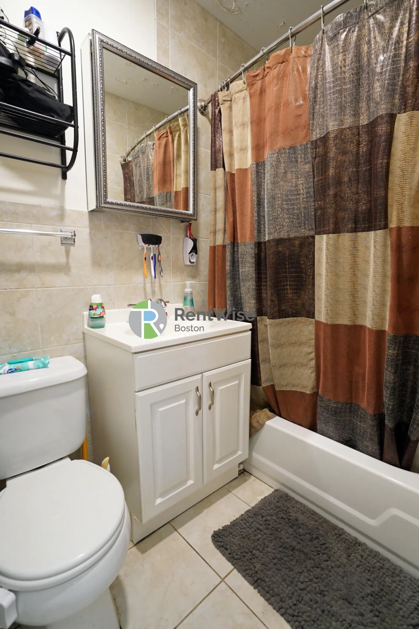 2 bed, 1 bath apartment for rent at 9 Parsons St Unit 1, Brighton — photo 13 of 18