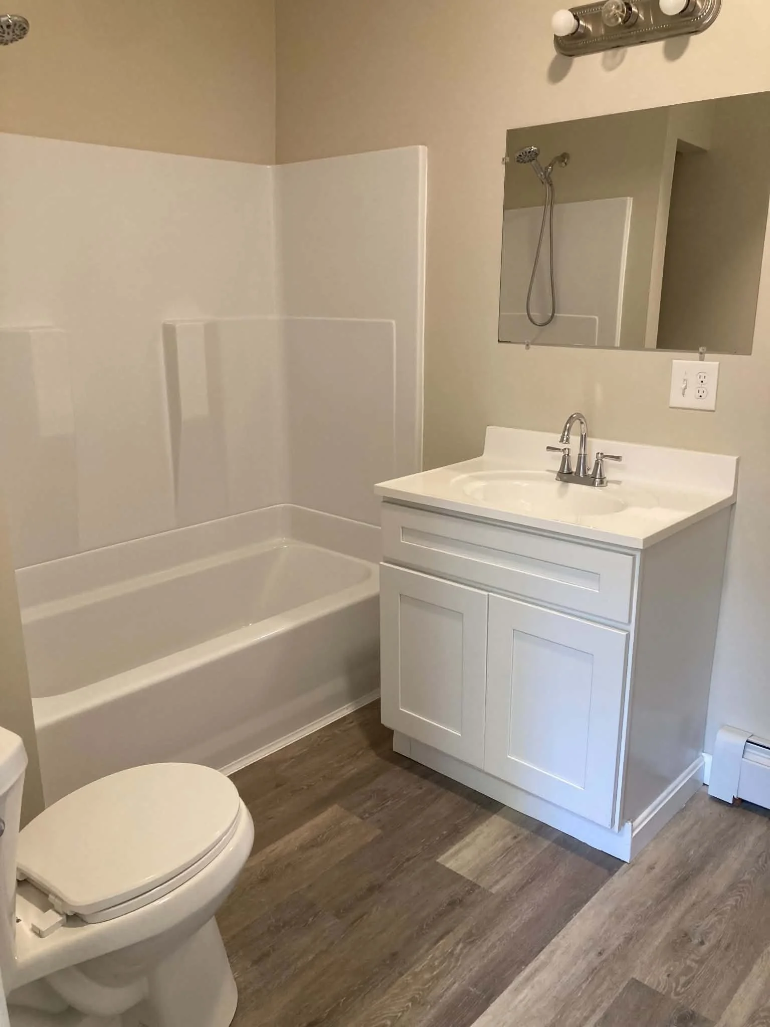 2 bed, 1 bath apartment for rent at 9 Pearl St Unit 1, Ayer — photo 8 of 9