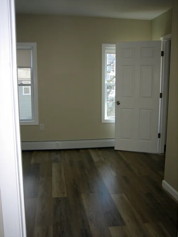 4 bed, 1 bath apartment for rent at 9 Pearl St Unit 2, Ayer — photo 5 of 10